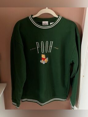 Disney Parks Winnie the Pooh Green Collegiate-Style Crewneck Pullover Sweatshirt